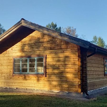 Vackert Belaegen Laegenhet I Gesunda Apartment Solleron Luaran gambar
