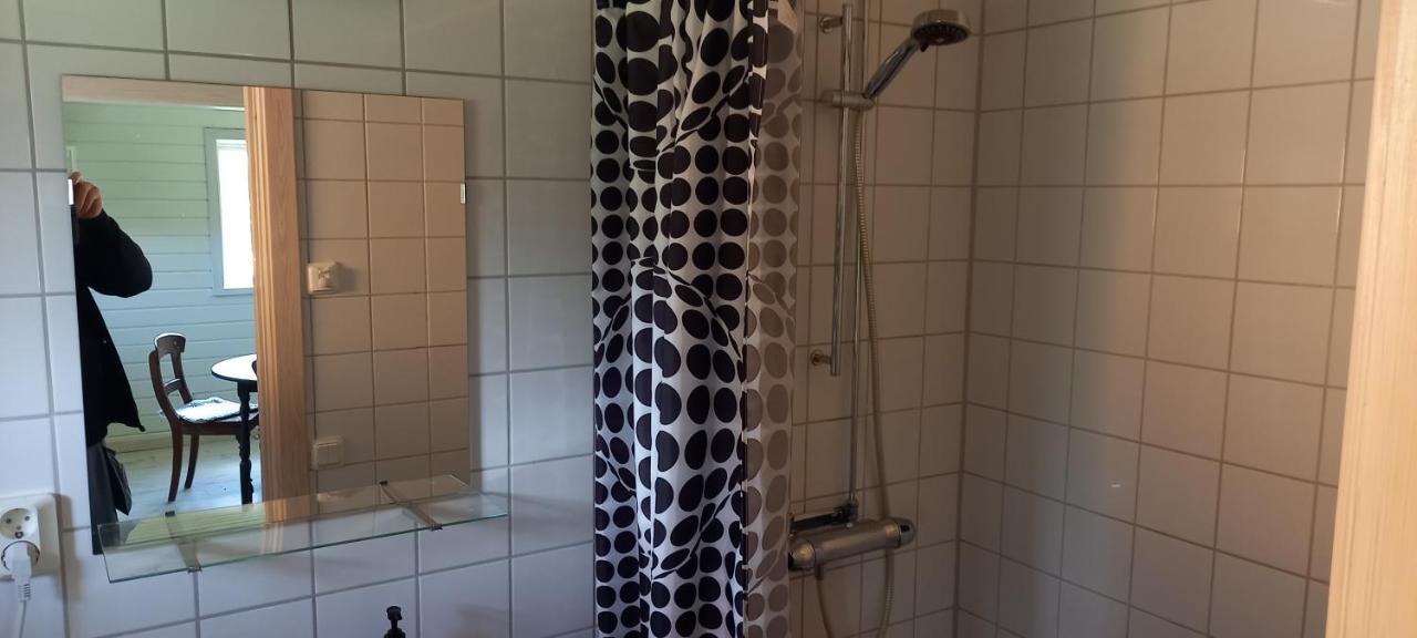 Vackert Belaegen Laegenhet I Gesunda Apartment Solleron Luaran gambar