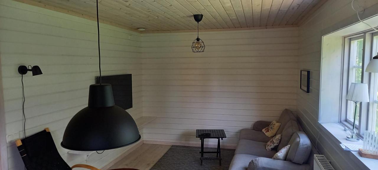 Vackert Belaegen Laegenhet I Gesunda Apartment Solleron Luaran gambar